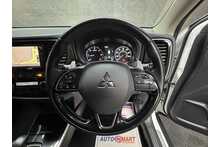 Mitsubishi Outlander DI-D 4 