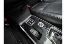Mitsubishi Outlander DI-D 4 