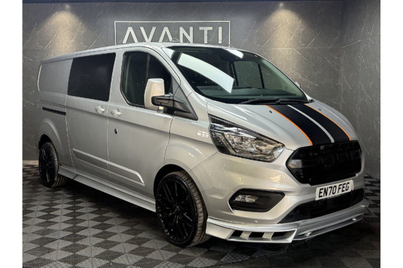 Ford 2.0 320 EcoBlue Limited Crew Van Double Cab 5dr Diesel Manual L2 H1 Euro 6 (s/s) (6 Seat) (130 ps)