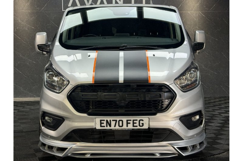 Ford 2.0 320 EcoBlue Limited Crew Van Double Cab 5dr Diesel Manual L2 H1 Euro 6 (s/s) (6 Seat) (130 ps)
