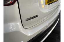 Mitsubishi Outlander DI-D 3 
