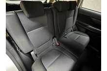 Mitsubishi Outlander DI-D 3 
