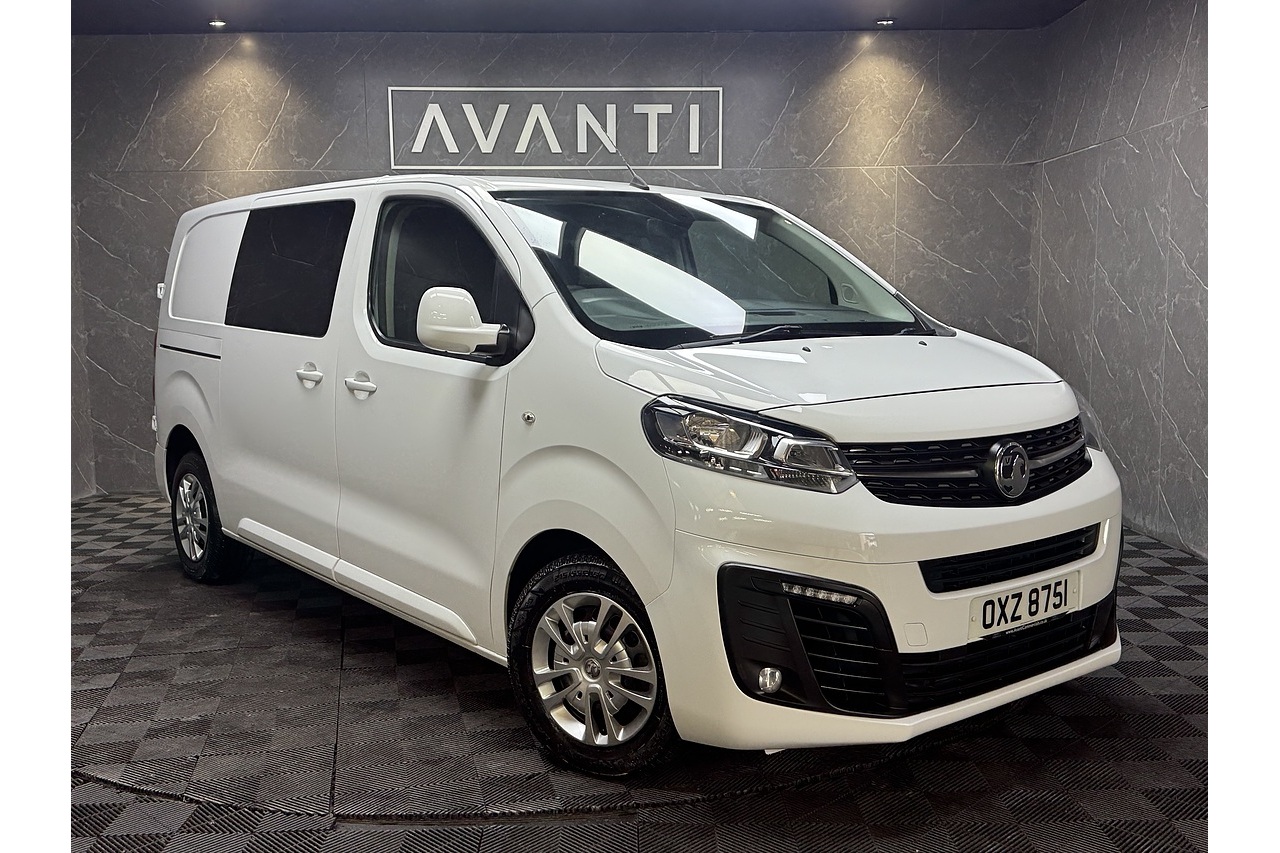 Vauxhall 2.0 Turbo D 3100 Sportive Crew Van Double Cab 5dr Diesel Manual L1 H1 Euro 6 (s/s) (120 ps)