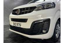 Vauxhall Vivaro Turbo D 3100 Sportive 