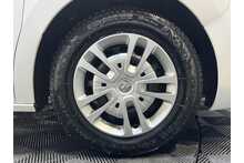 Vauxhall Vivaro Turbo D 3100 Sportive 