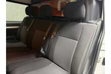 Vauxhall Vivaro Turbo D 3100 Sportive 