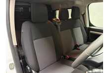 Vauxhall Vivaro Turbo D 3100 Sportive 