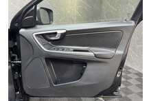 Volvo XC60 D5 R-Design Lux Nav 