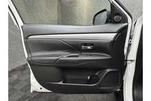 Mitsubishi Outlander DI-D Juro 