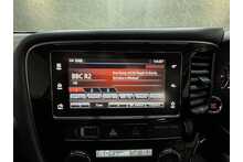 Mitsubishi Outlander DI-D Juro 