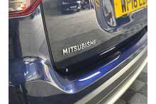 Mitsubishi Outlander DI-D GX4 