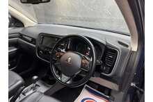 Mitsubishi Outlander DI-D GX4 
