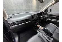 Mitsubishi Outlander DI-D GX4 