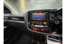 Mitsubishi Outlander DI-D GX4 