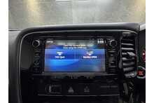 Mitsubishi Outlander DI-D GX4 