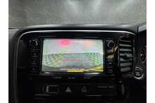 Mitsubishi Outlander DI-D GX4 