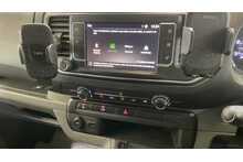 Vauxhall Vivaro Turbo D 2900 Sportive 