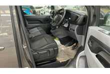 Vauxhall Vivaro Turbo D 2900 Sportive 