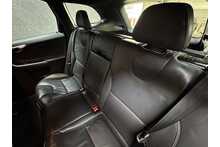 Volvo XC60 D5 R-Design Lux Nav 
