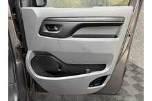 Vauxhall Vivaro Turbo D 2900 Dynamic 