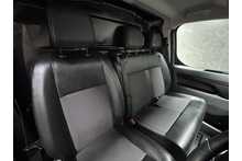 Vauxhall Vivaro Turbo D 2900 Dynamic 