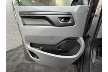 Vauxhall Vivaro Turbo D 2900 Dynamic 