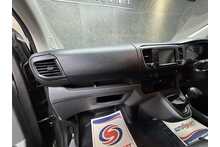 Vauxhall Vivaro Turbo D 2900 Dynamic 