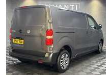 Vauxhall Vivaro Turbo D 2900 Dynamic 