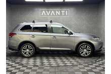Mitsubishi Outlander DI-D Juro 