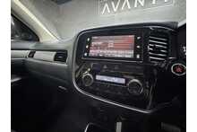 Mitsubishi Outlander DI-D Juro 