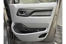 Vauxhall Vivaro Turbo D 3100 Elite 