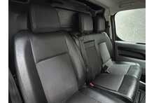 Vauxhall Vivaro Turbo D 3100 Elite 