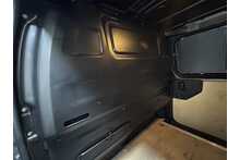 Vauxhall Vivaro Turbo D 3100 Elite 