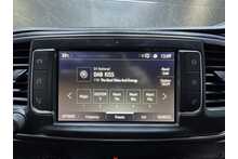 Vauxhall Vivaro Turbo D 3100 Elite 