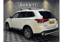 Mitsubishi Outlander DI-D 4 