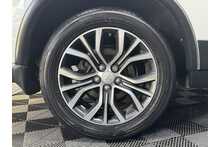 Mitsubishi Outlander DI-D 4 