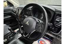 Mitsubishi Outlander DI-D 4 