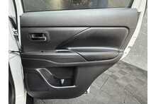 Mitsubishi Outlander DI-D 4 