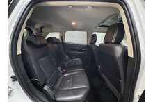 Mitsubishi Outlander DI-D 4 