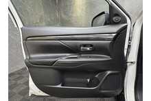 Mitsubishi Outlander DI-D 4 