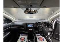 Mitsubishi Outlander DI-D 4 