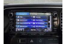 Mitsubishi Outlander DI-D 4 