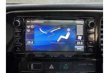 Mitsubishi Outlander DI-D 4 