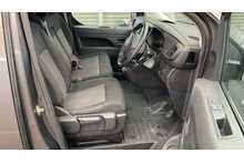 Vauxhall Vivaro Turbo D 2700 Pro 