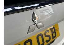 Mitsubishi Outlander DI-D 4 