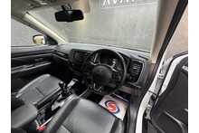 Mitsubishi Outlander DI-D 4 