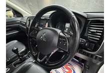 Mitsubishi Outlander DI-D 4 