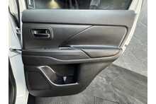 Mitsubishi Outlander DI-D 4 