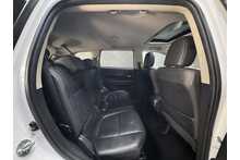 Mitsubishi Outlander DI-D 4 