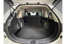 Mitsubishi Outlander DI-D 4 